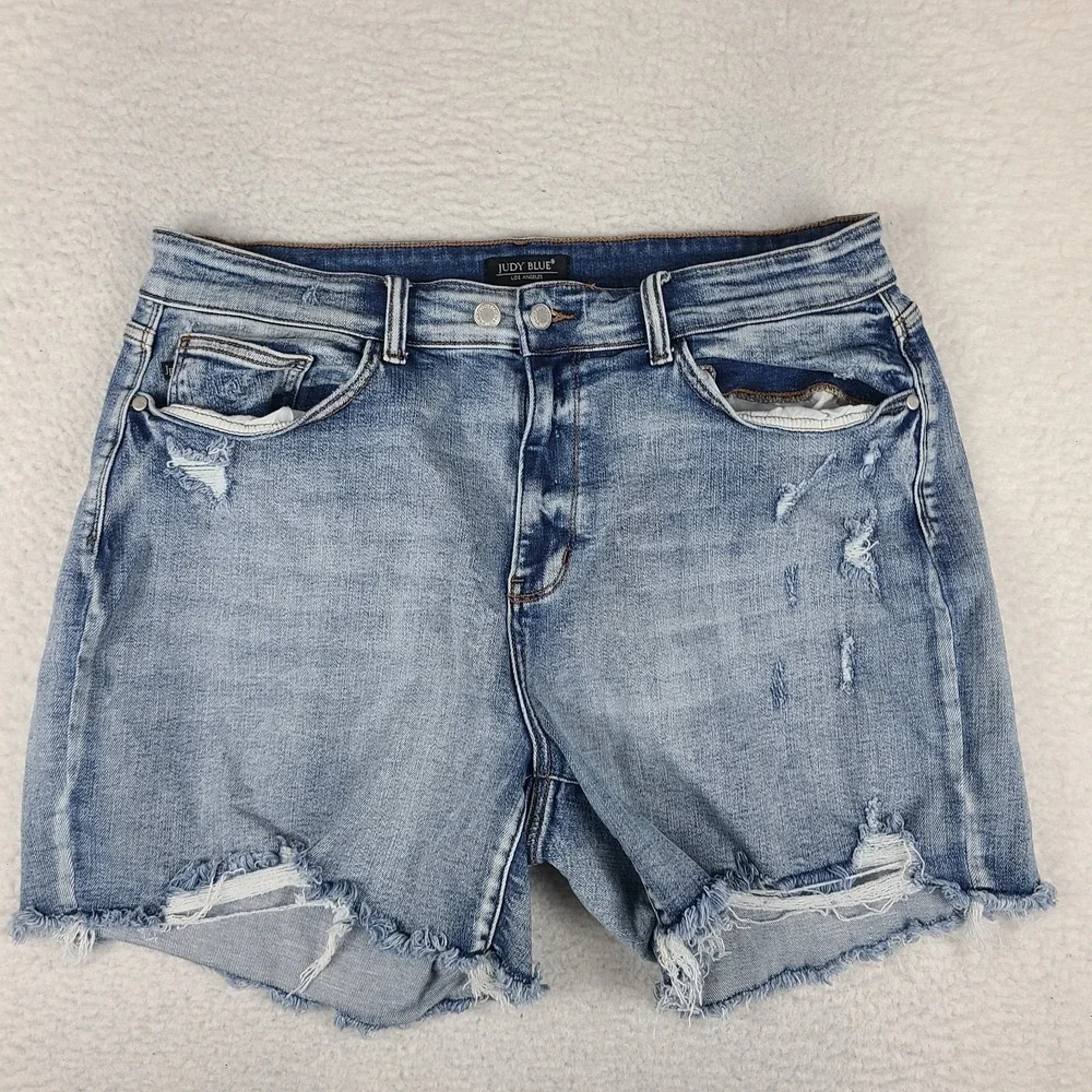 Judy Blue Jean Shorts Womens 3XL Distress Fray 5
